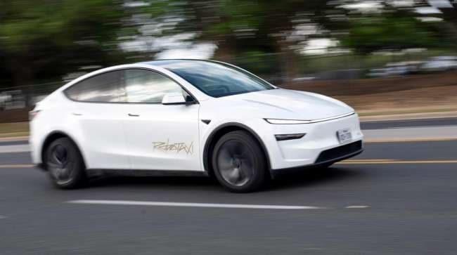 Tesla Receives Texas Permit for its Robotaxi Service Under New Regulations
