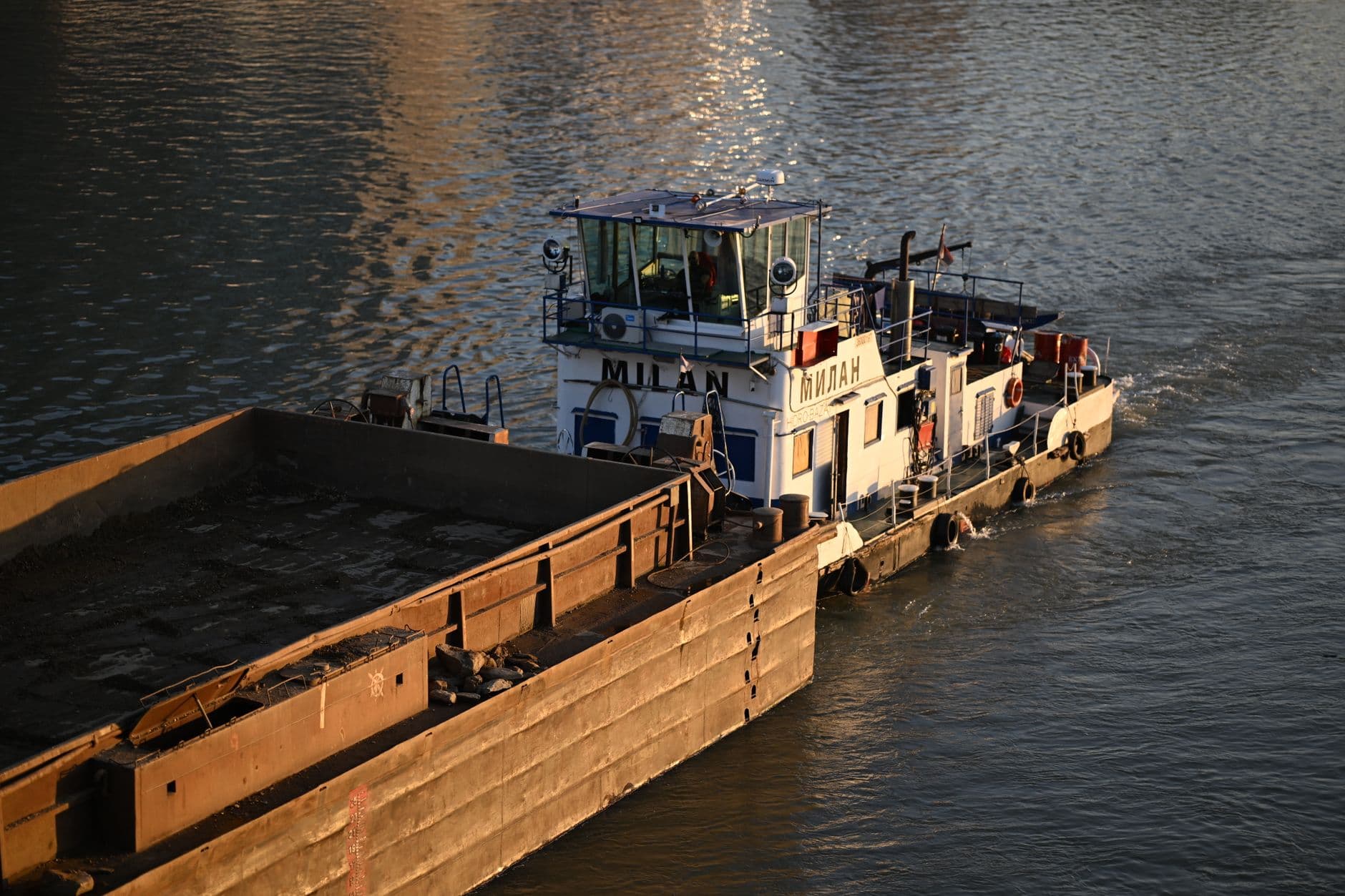 The Busiest Inland Waterways and River Ports in 2026, Ranked (Tonnage vs Draft Risk)
