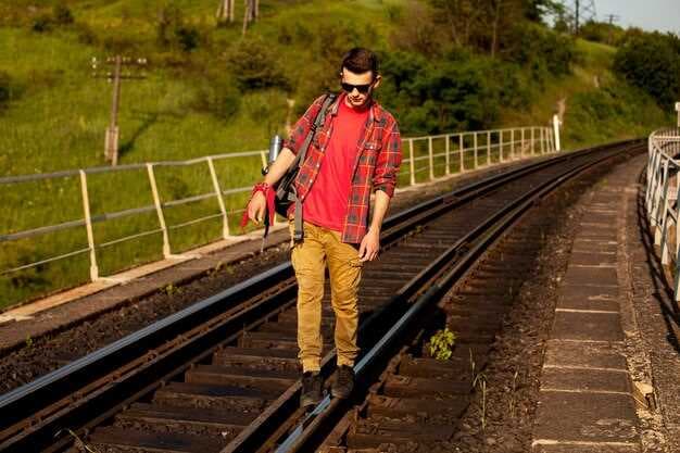 Canada-Wide Rail Strike - What the Shutdown Means for Transit, Oil, Food, and More