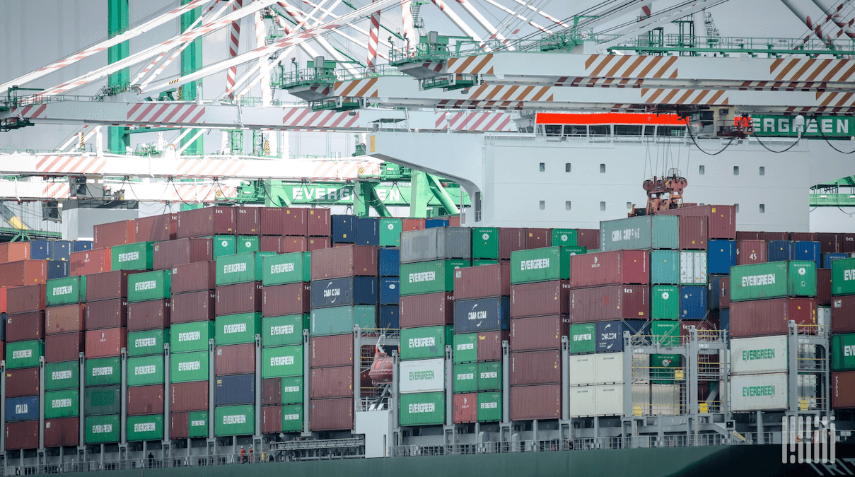 Trans-Pacific Container Shipping Rates Dip Back to Pre-Red Sea Crisis Figures Amid Market Shifts