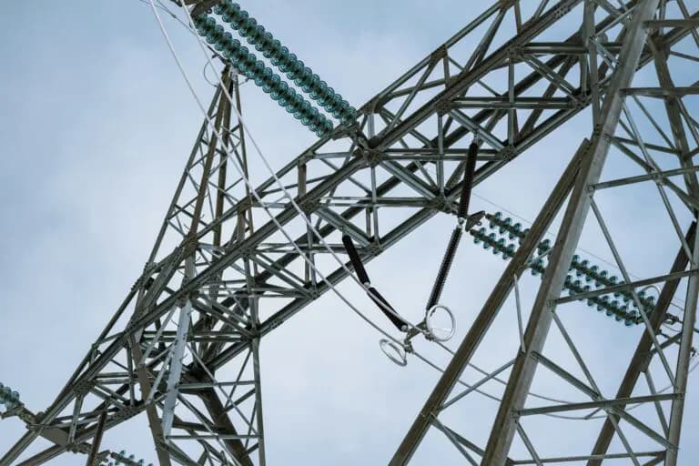 How Energy Constraints Are Reshaping Supply Chain Design and Logistics Decisions