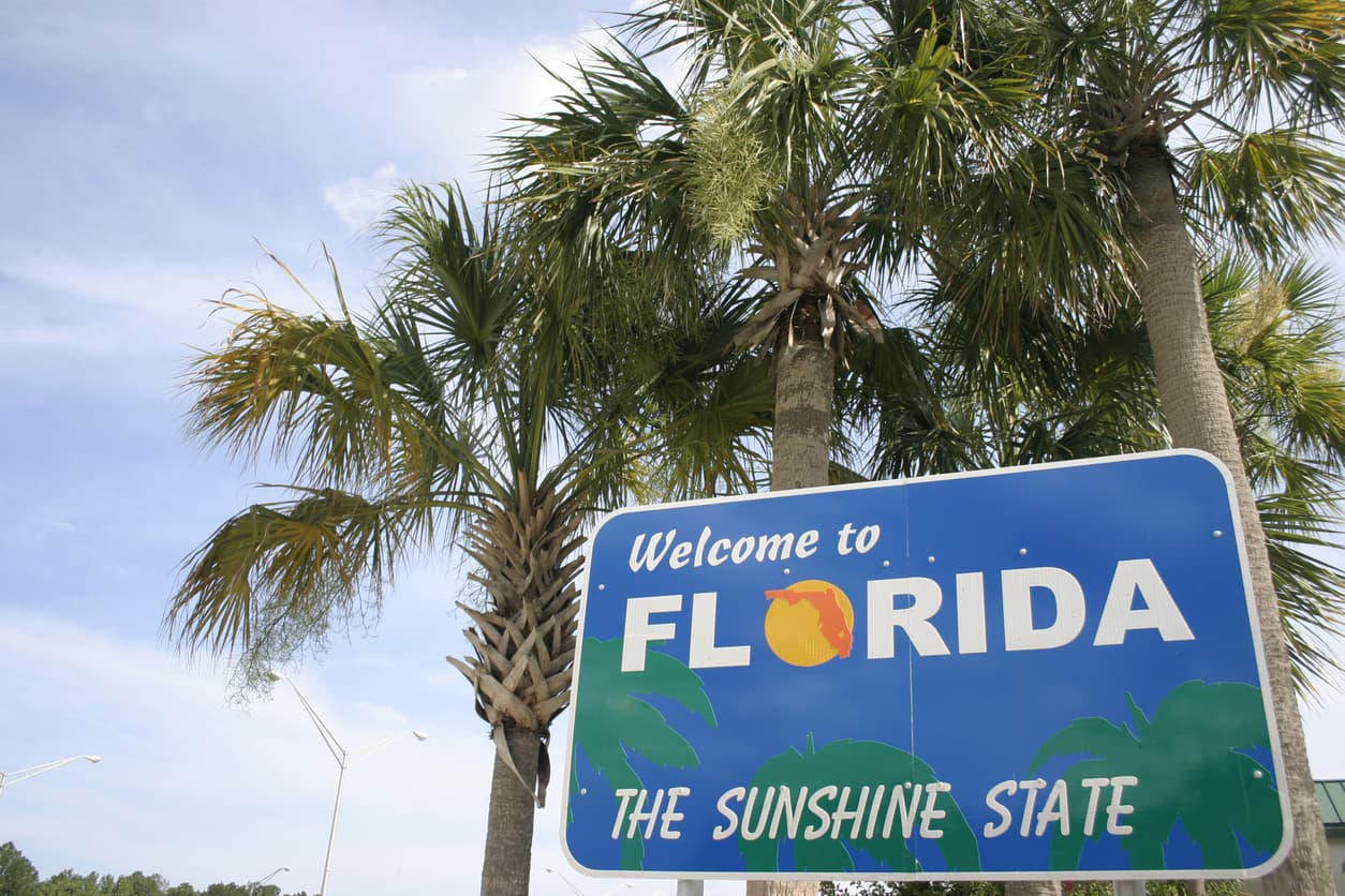 Florida moves to English-only CDL exams from Feb. 6, 2026 — what carriers and drivers need to know