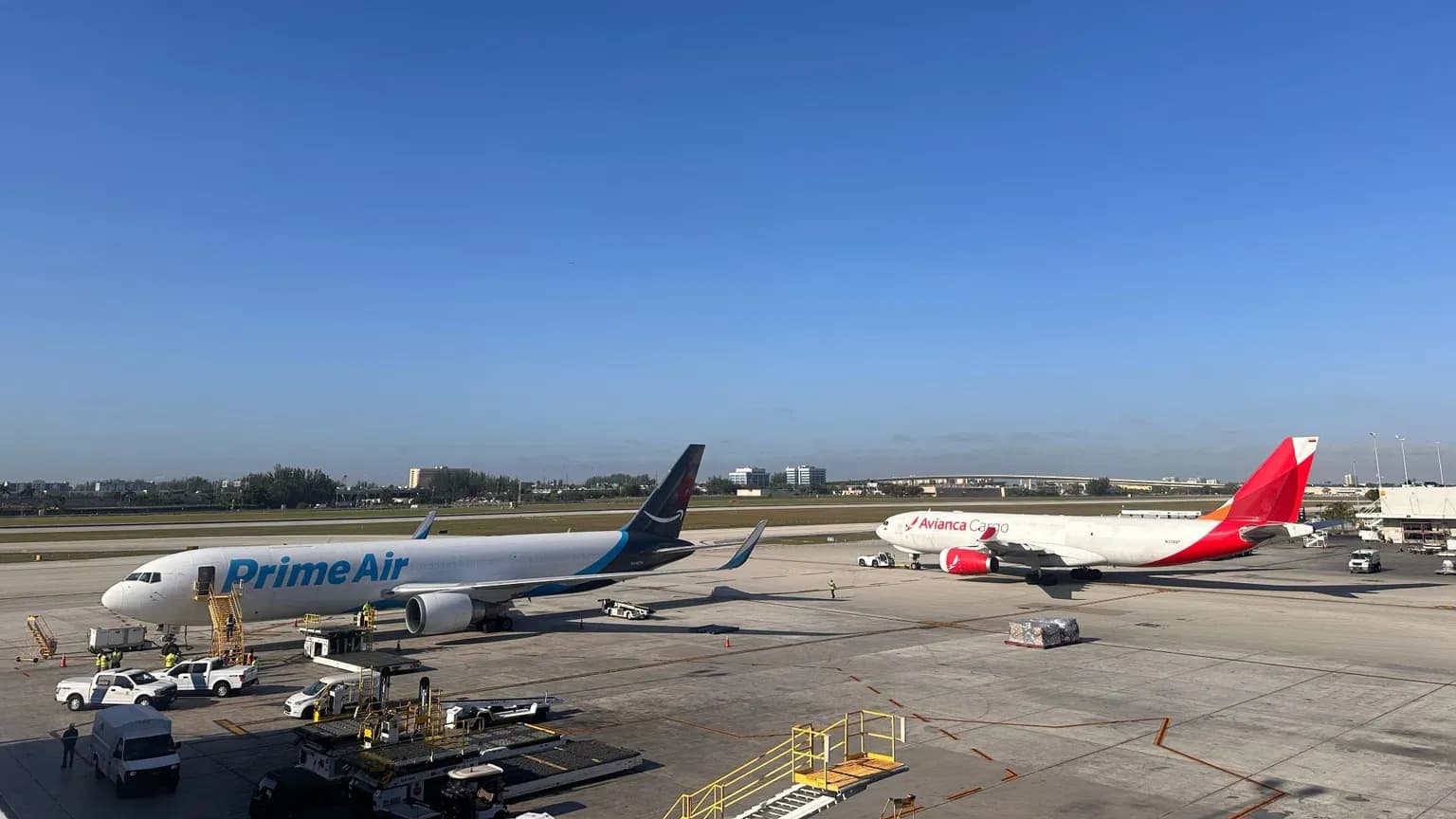 Amazon Expands Cargo Services to Colombia through 21 Air Collaboration