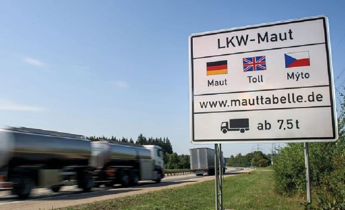 Understanding the Gap Between Truck Toll Revenues and Road Infrastructure Funding in Germany