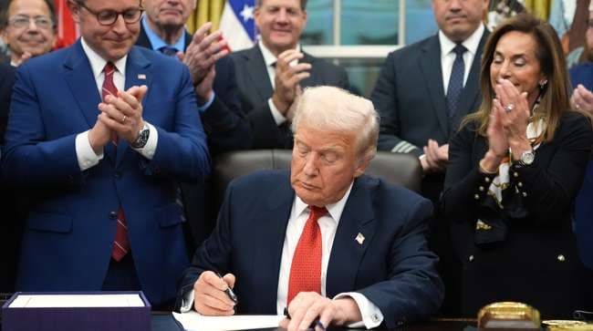 Key Details on Trump’s Signing of Government Funding Bill Ending Historic Shutdown