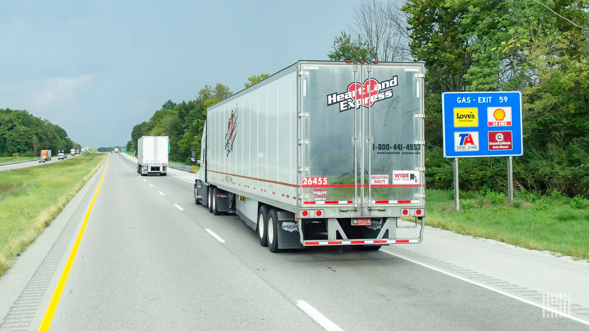Analyzing Heartland Express’s Operational Struggles and Morgan Stanley's Supportive Perspective
