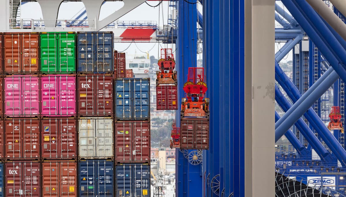 Smoother Cargo Movement at LA-Long Beach Ports in August 2025 Reflects Effective Coordination Between Trucking and Rail