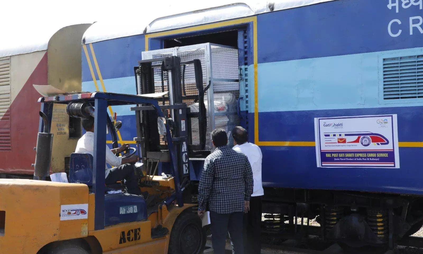Indian Railways Rolls Out Integrated Logistics Hub, Assured Container Service, and Door-to-Door Parcel Delivery
