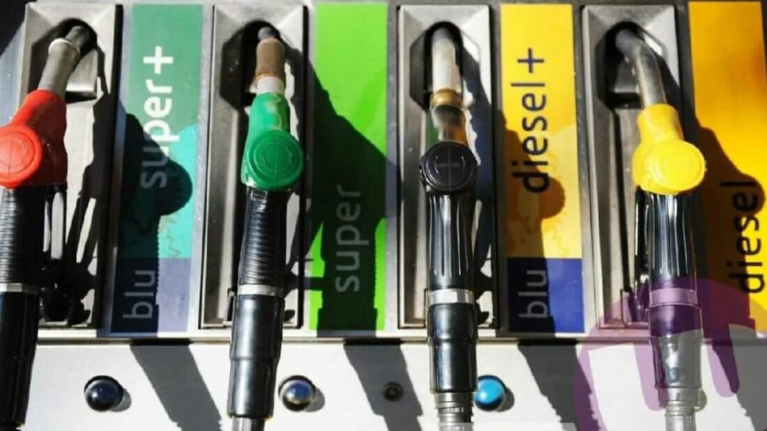Italští palivoví giganti Eni, Esso, IP, Q8, Saras a Tamoil dostali pokutu 936 milionů eur za koordinaci cen