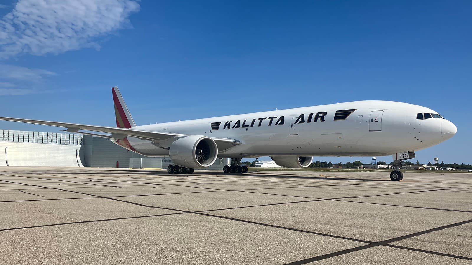 Kalitta Air to Operate World's First Boeing 777-300 Converted Freighters Enhancing Long-Haul Cargo Efficiency
