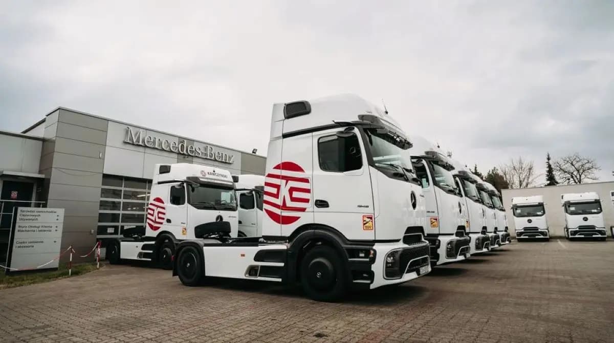 Kawczyński Logistics Expands Its Fleet with 75 Mercedes-Benz Actros L ProCabin Trucks