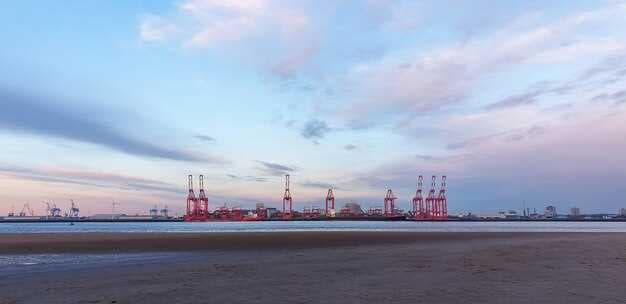 LA Port Emissions Drop Significantly, but Tough Air Quality Hurdles Remain