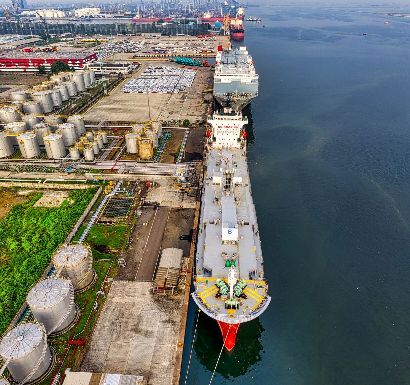 The World's Largest Crude Oil Export Terminals in 2026: Capacity and Availability