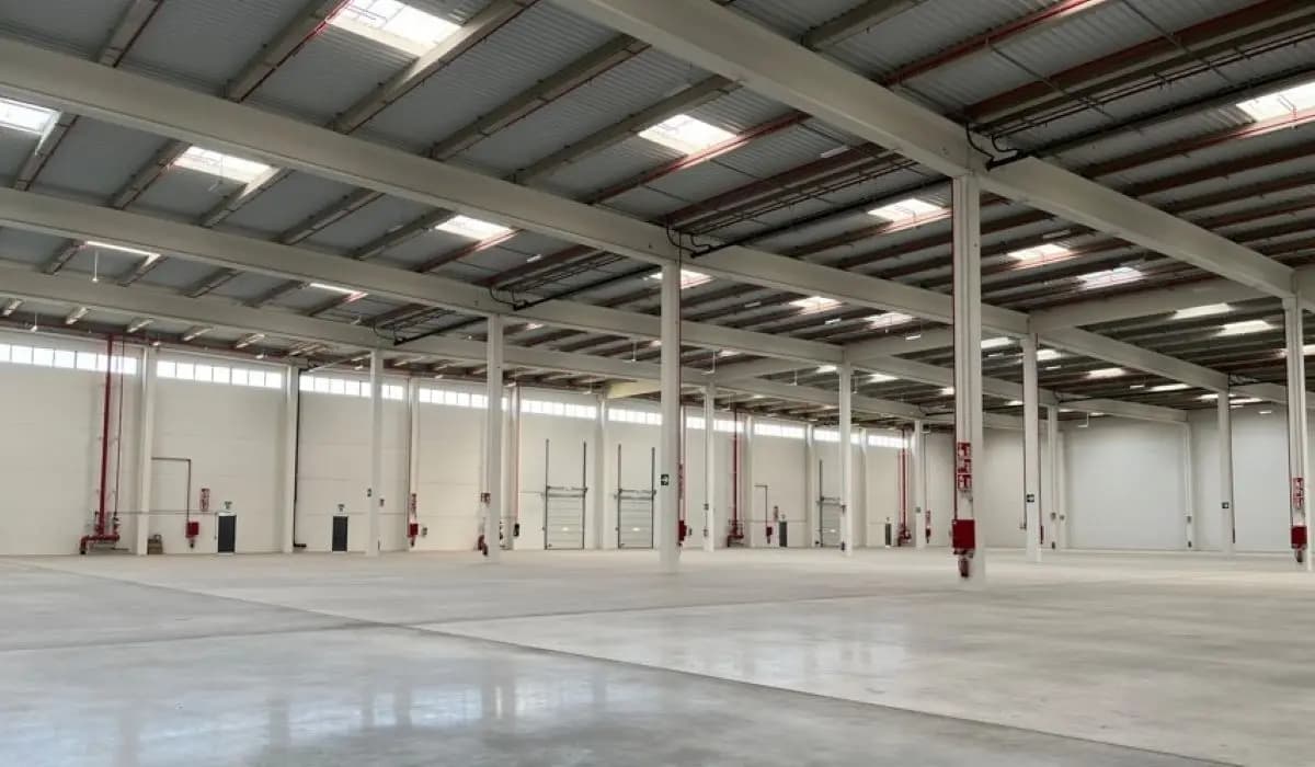 Understanding the Resilience and Profitability of Logistics in Real Estate