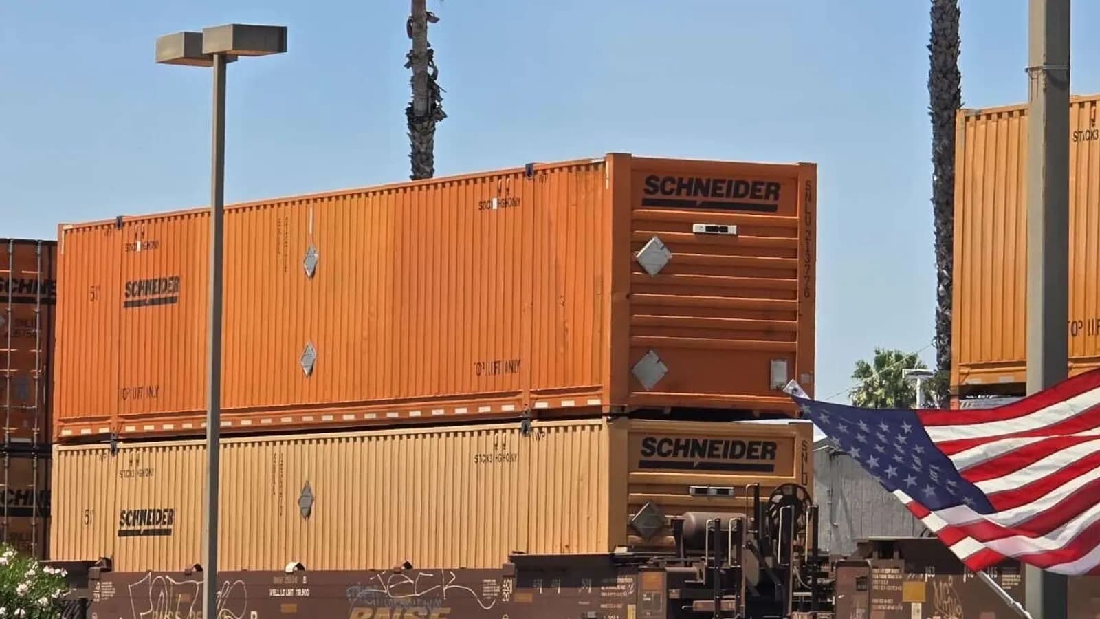 How Schneider National Boosts Logistics Scheduling Efficiency with EXL’s AI Technology