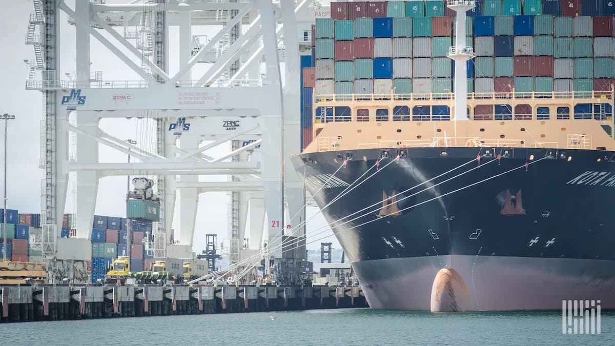 Declining Asia-U.S. Container Rates: What’s Driving the Trend?