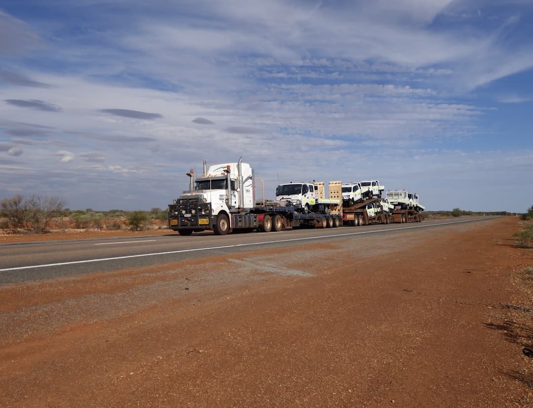 Die längsten Lkw und Road Trains der Welt im Jahr 2026, nach Rang geordnet (Rekorde vs. gesetzliche Grenzen)
