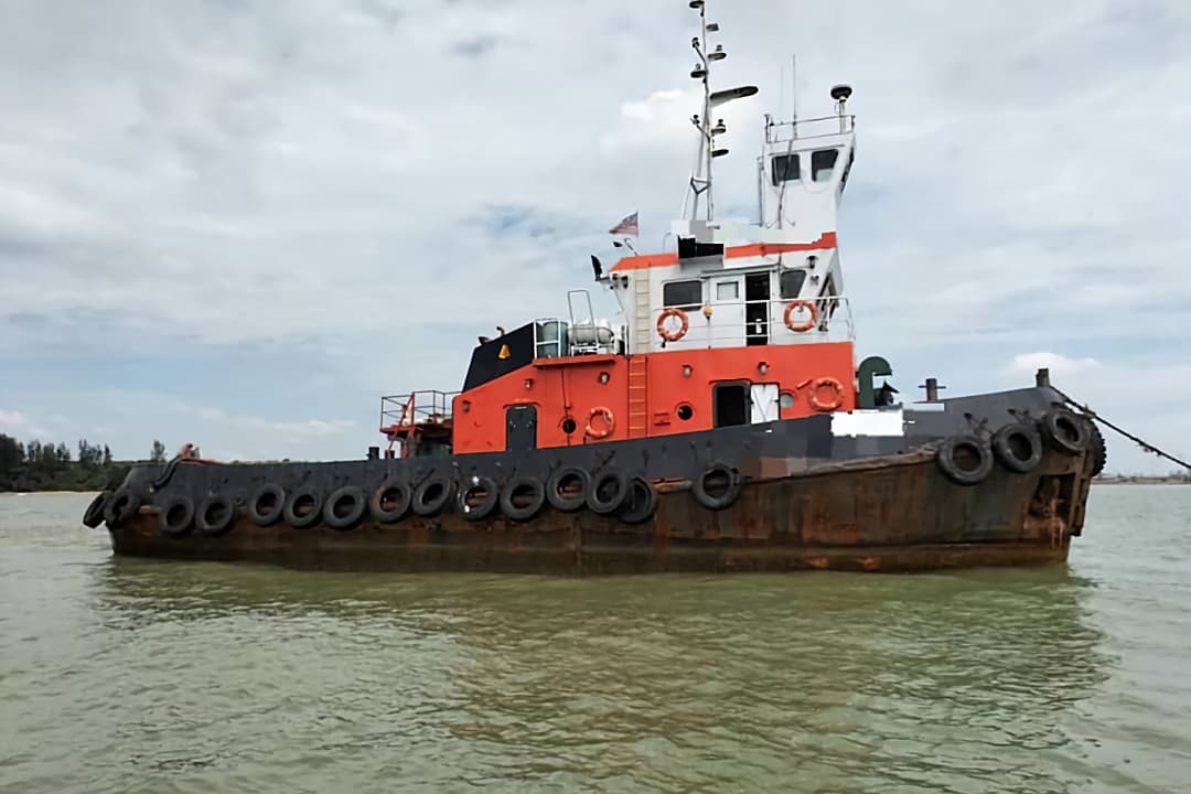 Tugboat Halted in Bintulu for Alleged Breach of Shipping Regulations