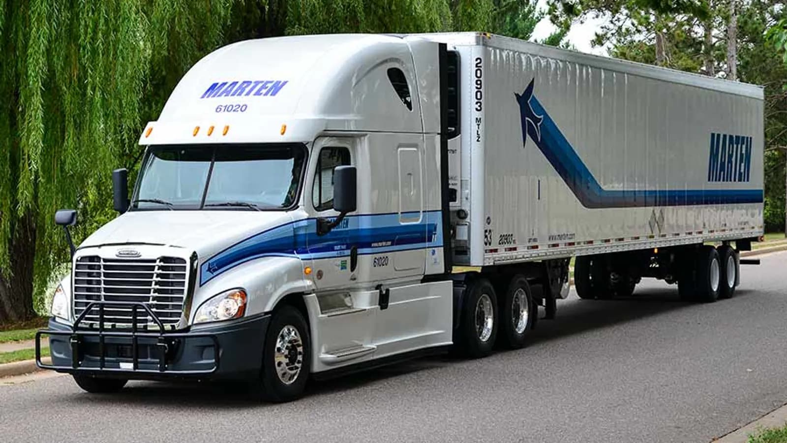 Leadership Change at Marten Transport: Randolph Marten Returns as CEO During Freight Market Upheaval