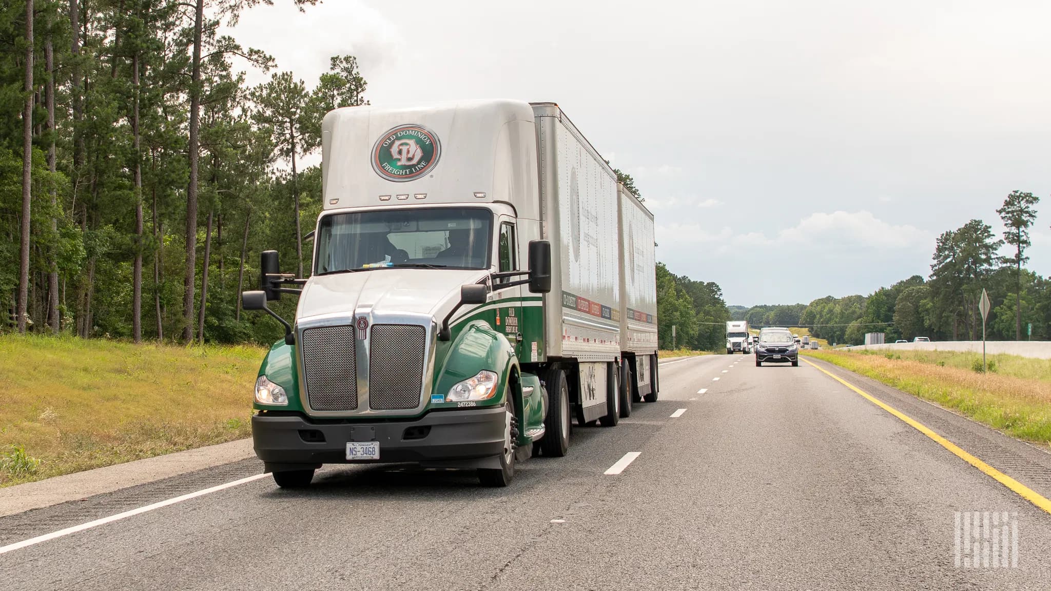 Old Dominion Sees Revenue Drop in May 2023 Update