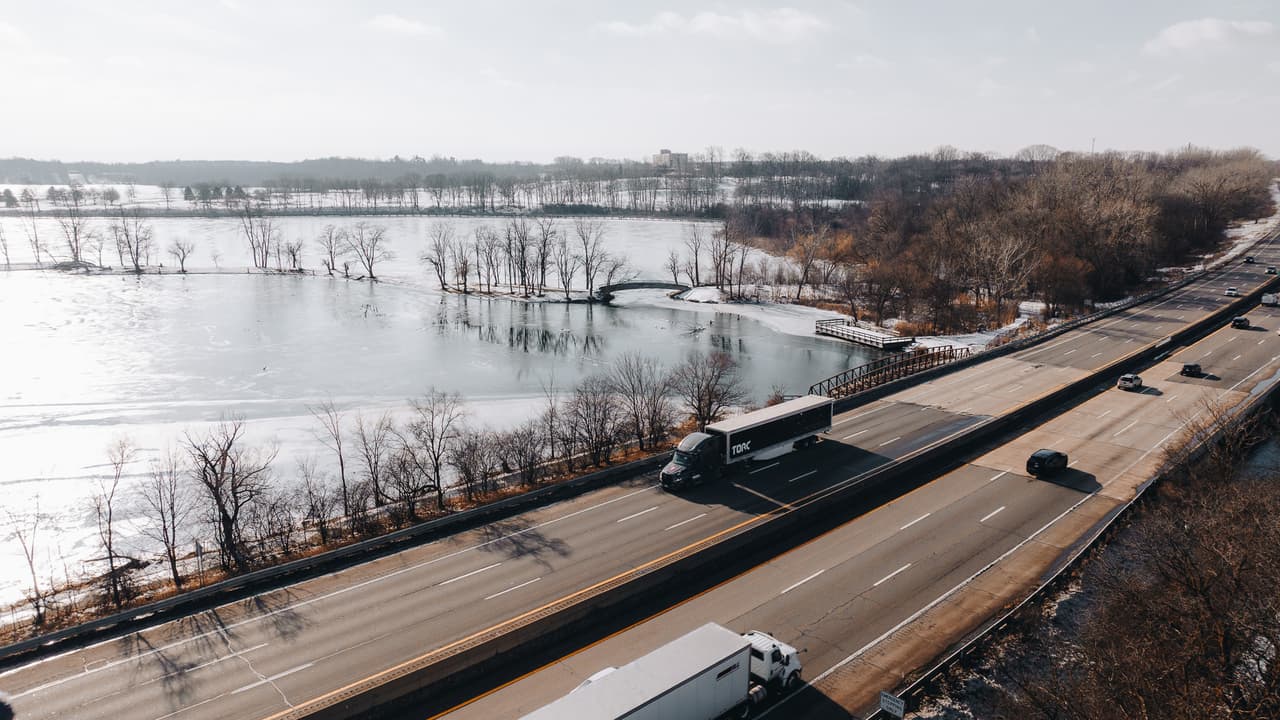 Torc Robotics expands Freightliner Cascadia autonomous testing into Michigan’s snow and ice