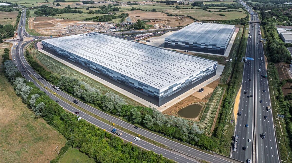 Advancements in Logistics Space: Panattoni Completes Milton Keynes Development