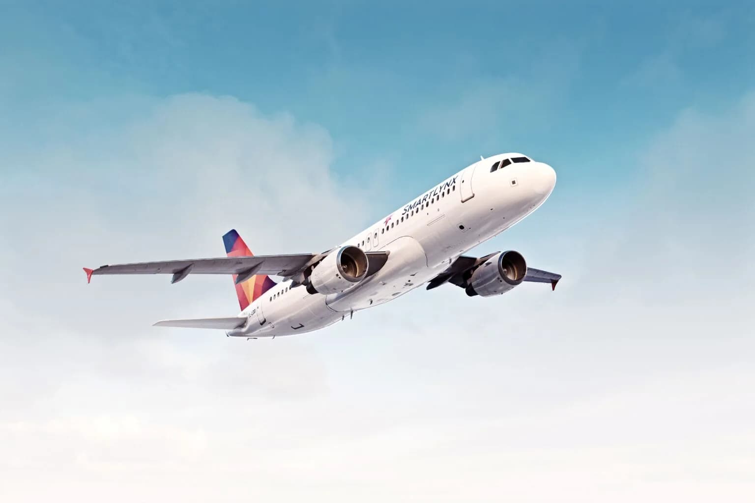 Celebrating Ten Years of Paperless Operations at SmartLynx Airlines