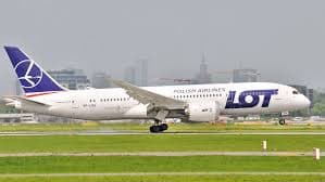 ST Engineering signs five-year nacelle MRO deal to support LOT Polish Airlines’ Boeing 787 Dreamliner fleet