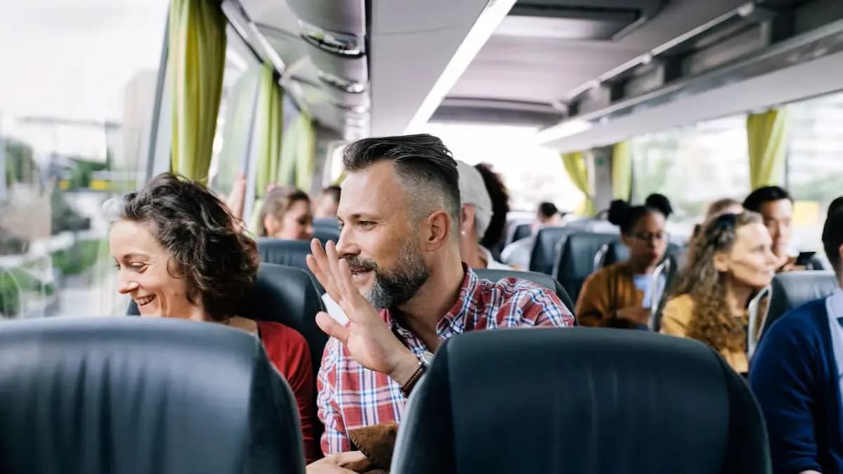 Summer Sees 27% Increase in Bus Travelers