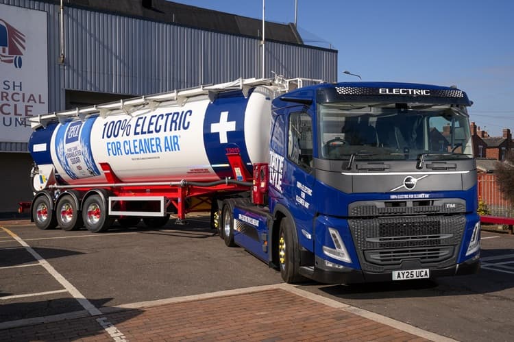 Driving Change: The Shift to Electric HGVs in Logistics