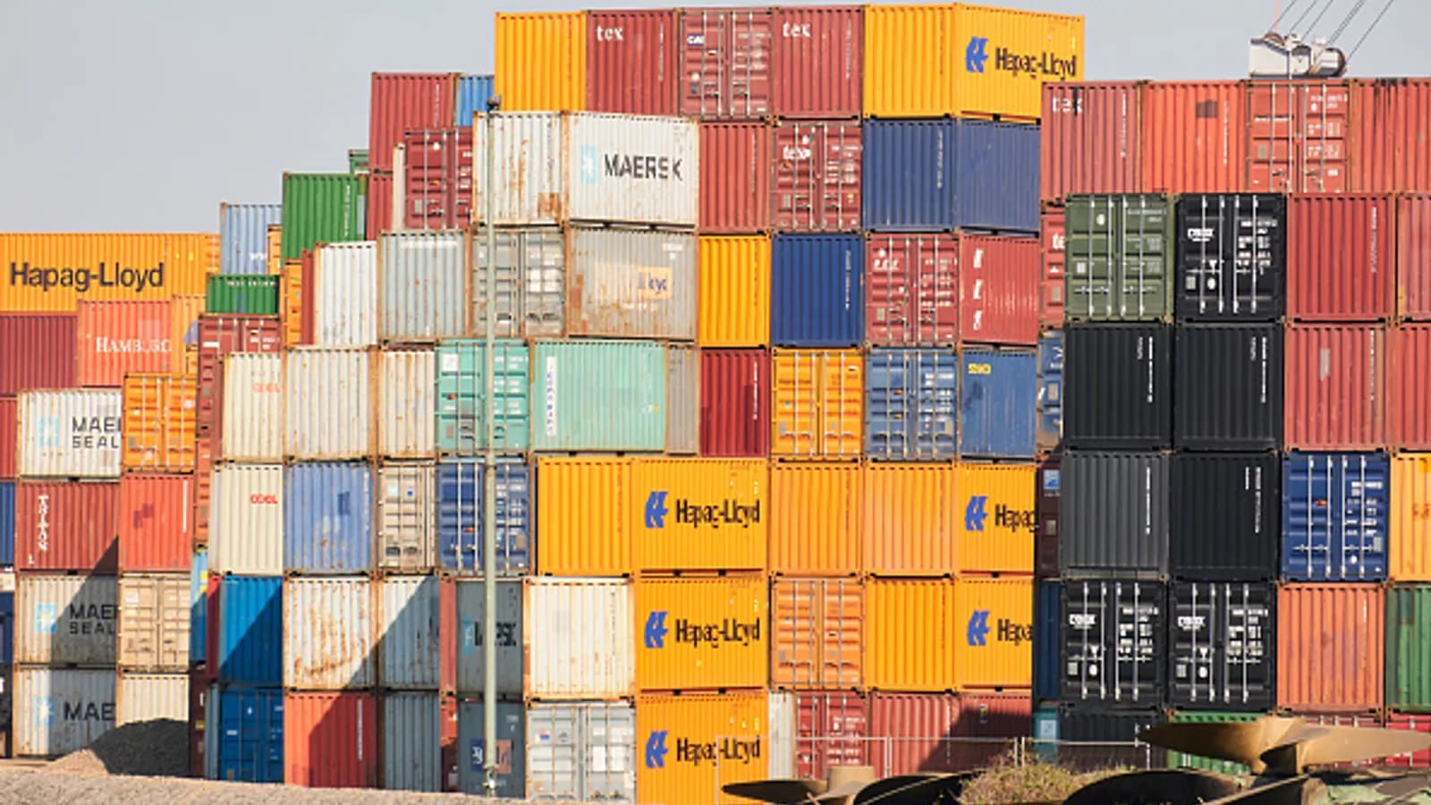 The Ripple Effect of Tariffs on Trade Compliance Costs and Global Logistics