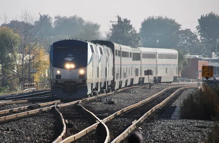 Revolutionizing Transportation: The LA-NY Passenger Train with Trucking Service