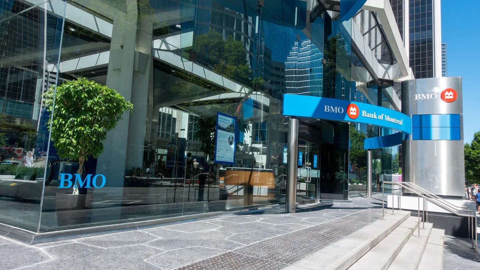 BMO Sees Sharp Rise in Transportation Loan Risks, Reflecting Industry Strains