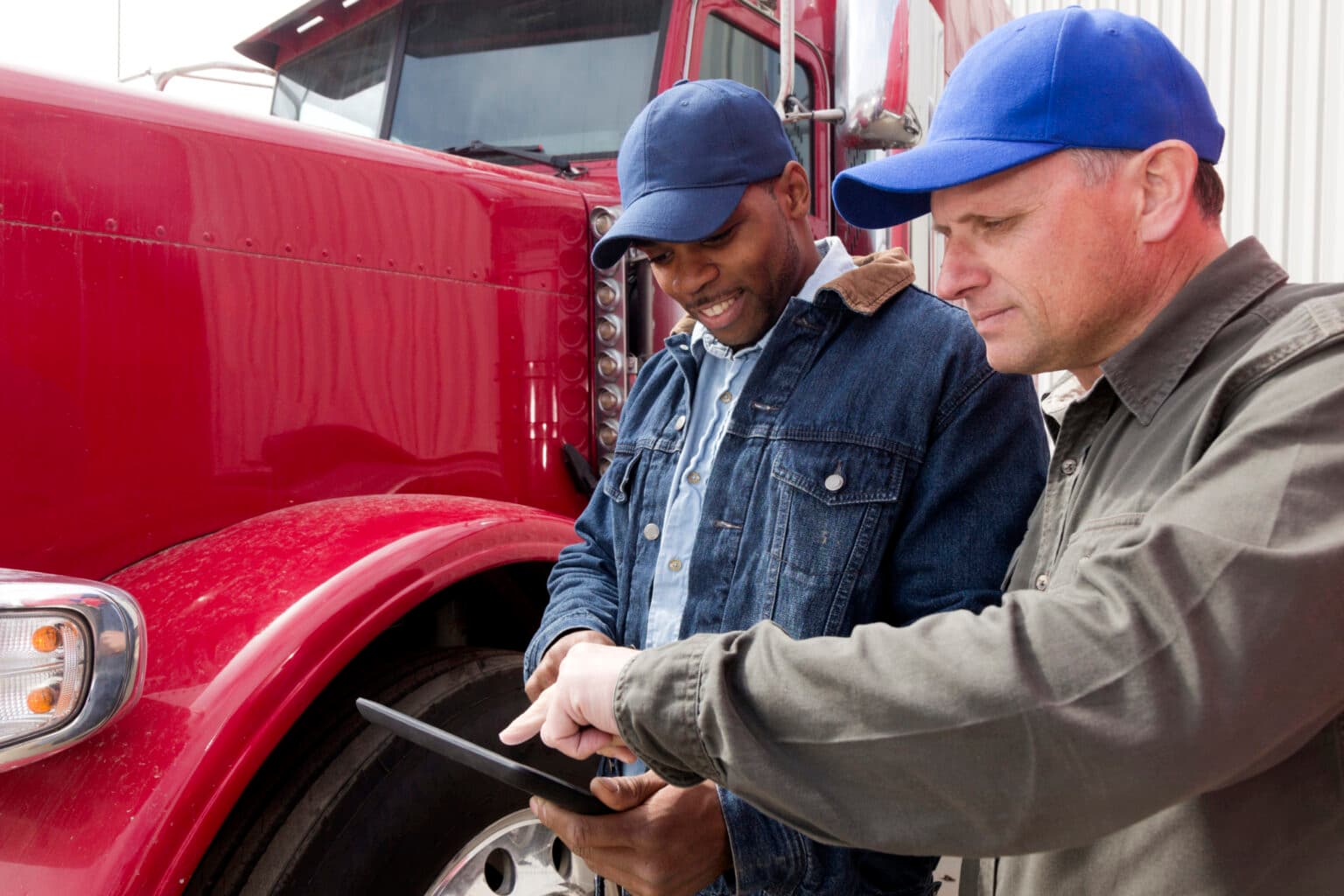 Examining the Demographic Trends Impacting the Trucking Sector in the U.S.