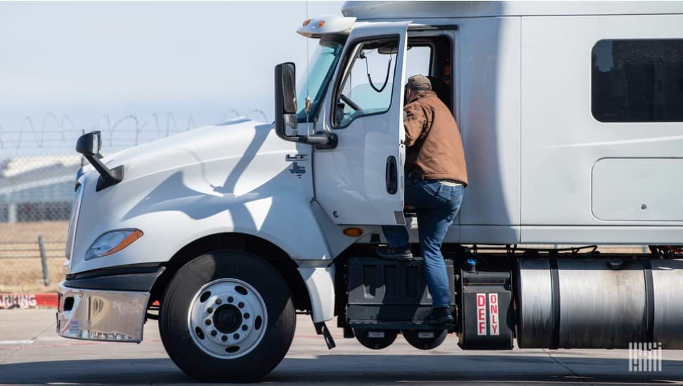 Analyzing the Decline in Truck Transportation Jobs and Its Impact on Freight Logistics