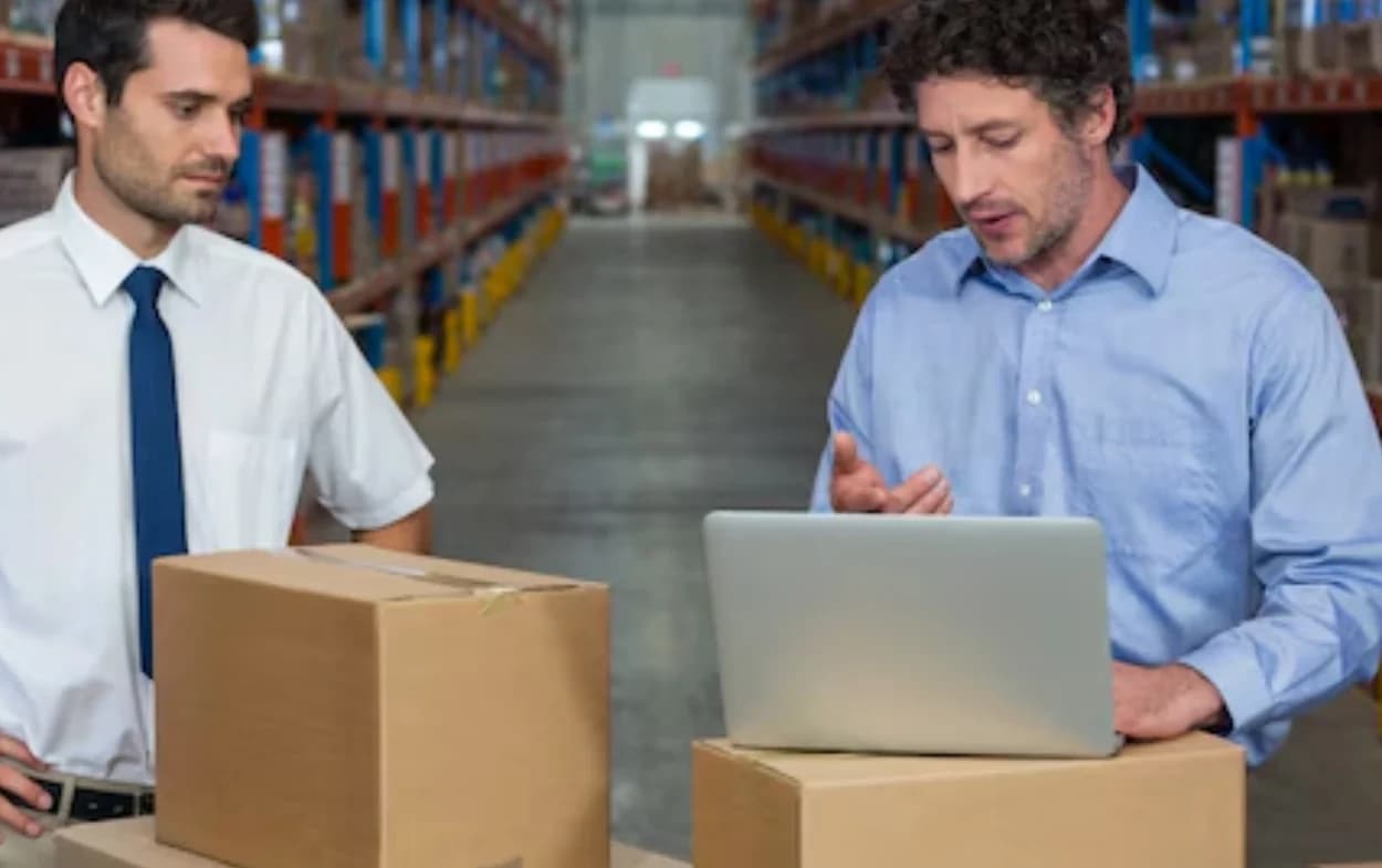 Choosing Between Private and Public Warehousing for Your Business