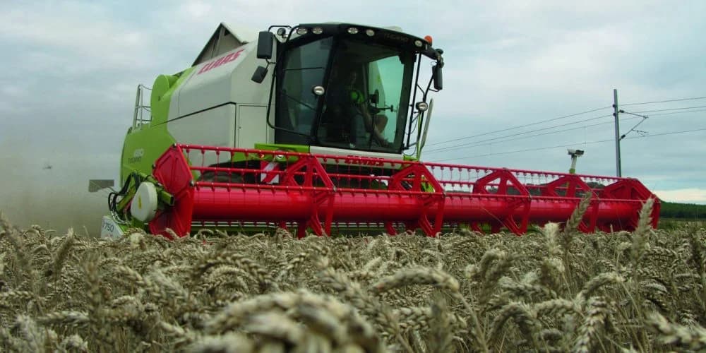 How CLAAS Revolutionizes Agricultural Machinery Production Logistics Using SYNCROTESS