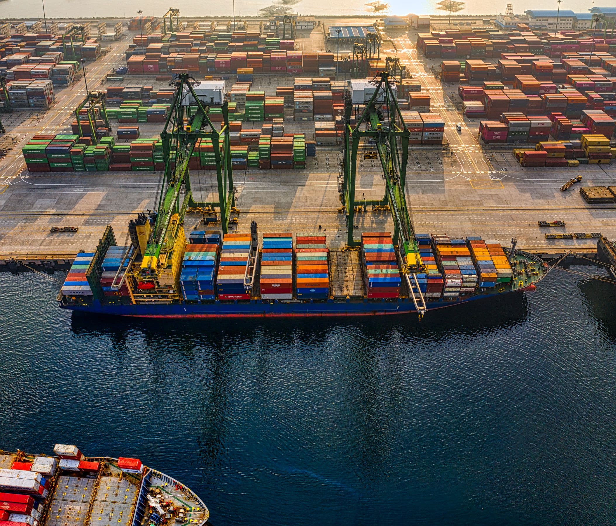 What the 2026 Customs Enforcement Executive Order Means for Importers of Record