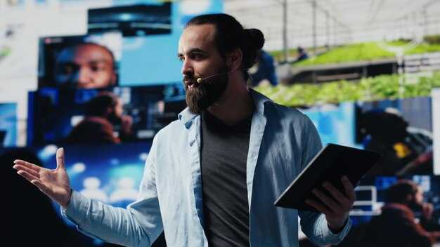 Dan Lewis, CEO of Convoy: The Future of Freight — Insights & Trends