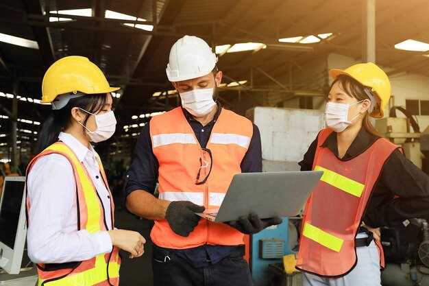 Environment Health and Safety (EHS) - Best Practices for Safe, Compliant Operations Environment Health and Safety (EHS): Best Practices for Safe, Compliant Operations