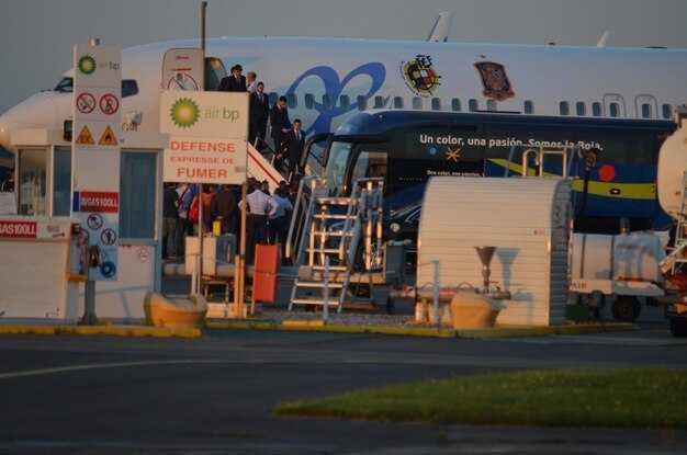 FedEx tar emot SAF från Neste på LAX, vilket främjar hållbart flygbränsle