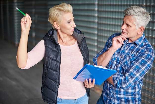 Market impact: short-term price spikes, volatility, and price pass-through to customers