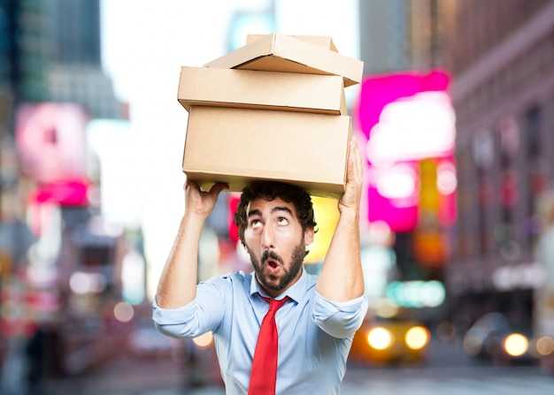 How Big Retailers Are Battling the Last-Mile Delivery Squeeze How Big Retailers Are Battling the Last-Mile Delivery Squeeze