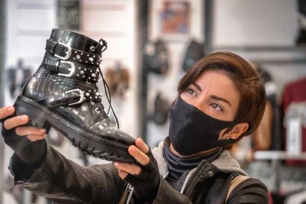 Resale dynamics: when scarcity pushes prices and how to time a buy