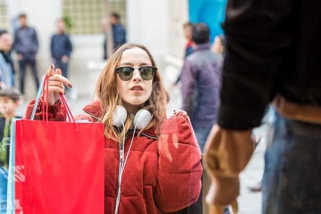 Omnichannel Strategy: Aligning In-Store Deals with Online Availability and Fulfillment