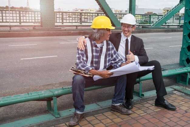 Le non-qualificatif d'un travailleur comme employé par un conseil du travail, le classant plutôt comme entrepreneur indépendant, ne constitue pas une violation de la loi sur les relations de travail (NLRA).