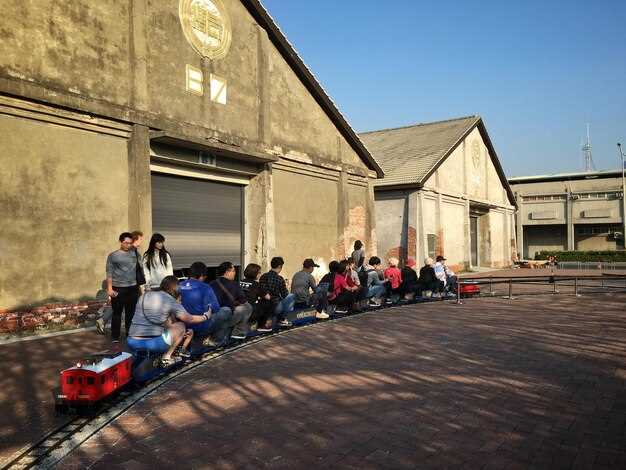 Facility location, zoning, and local approvals