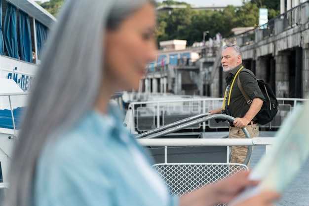 Calculating the trailer-to-power-unit ratio in a live fleet