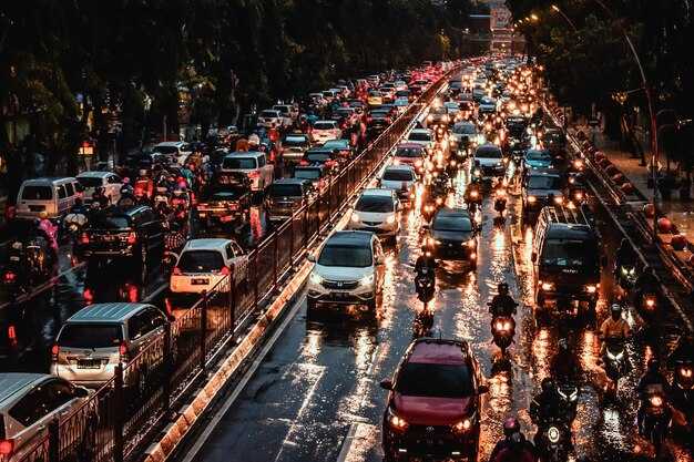 Train Drivers on Compliance Codes, Documentation, and On-Demand Support