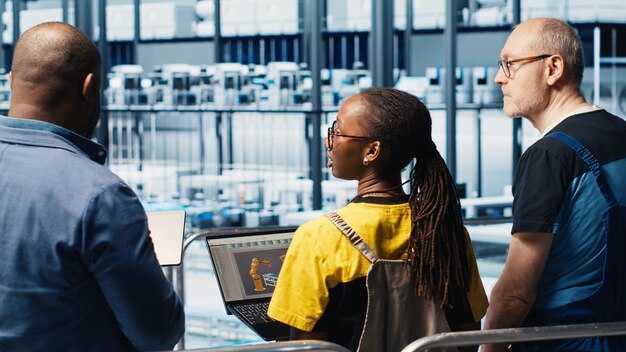 Lessons From Ford's Semiconductor Crisis for Resilient Auto Supply Chains and Glovis America's New COO, Sergio Gutierrez